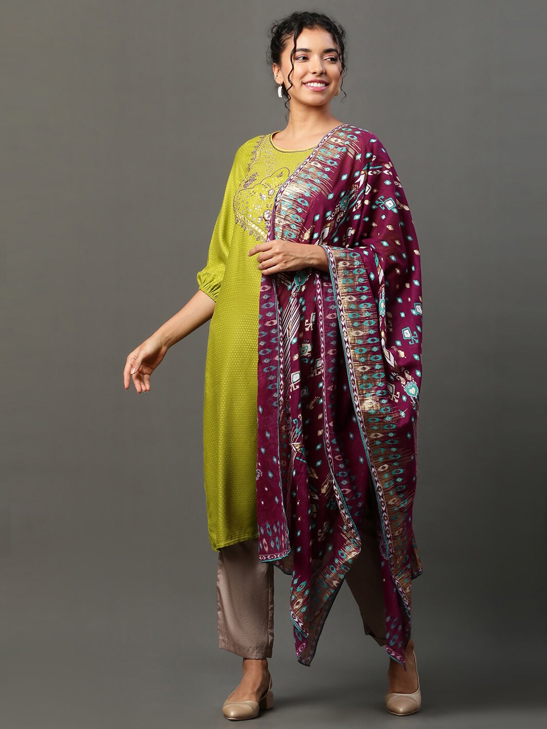 

AURELIA Ethnic Motifs Printed Pure Cotton Dupatta, Purple