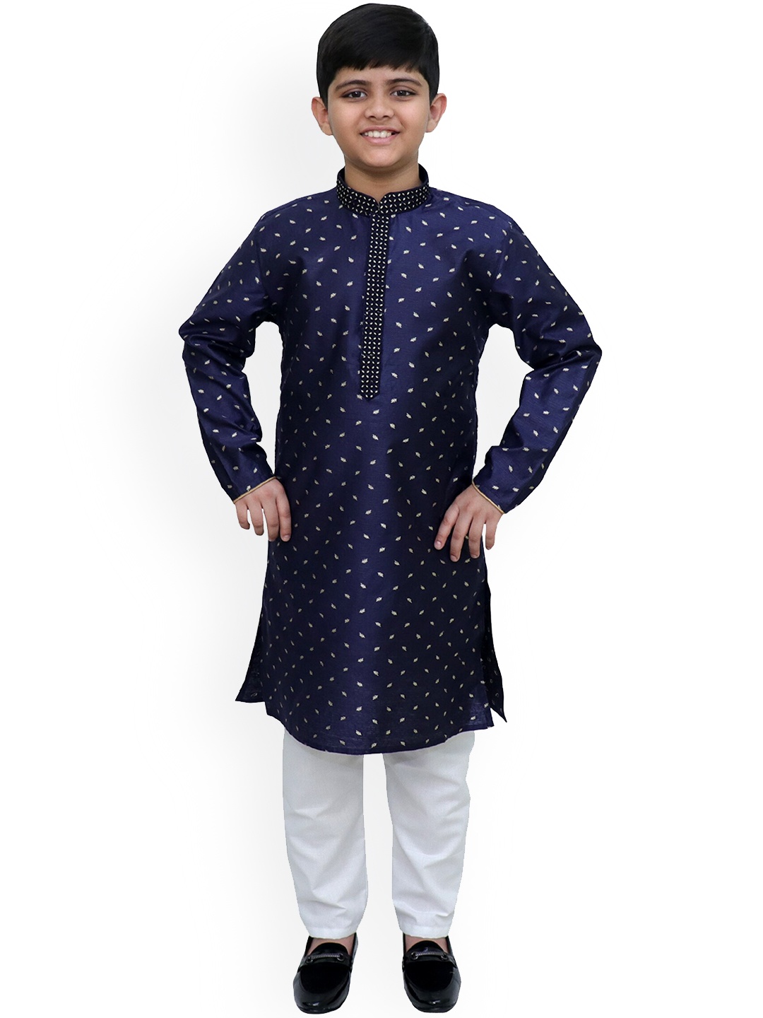 

BAESD Boys Ethnic Motifs Regular Kurta with Pyjamas, Navy blue
