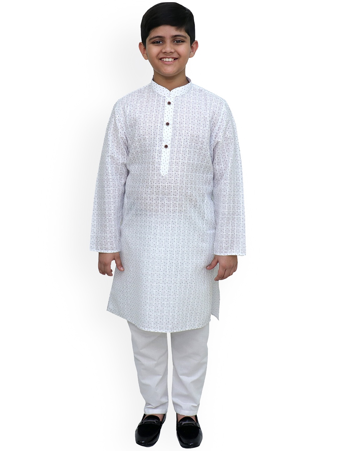 

BAESD Boys Printed Regular Linen Kurta with Pyjamas, White