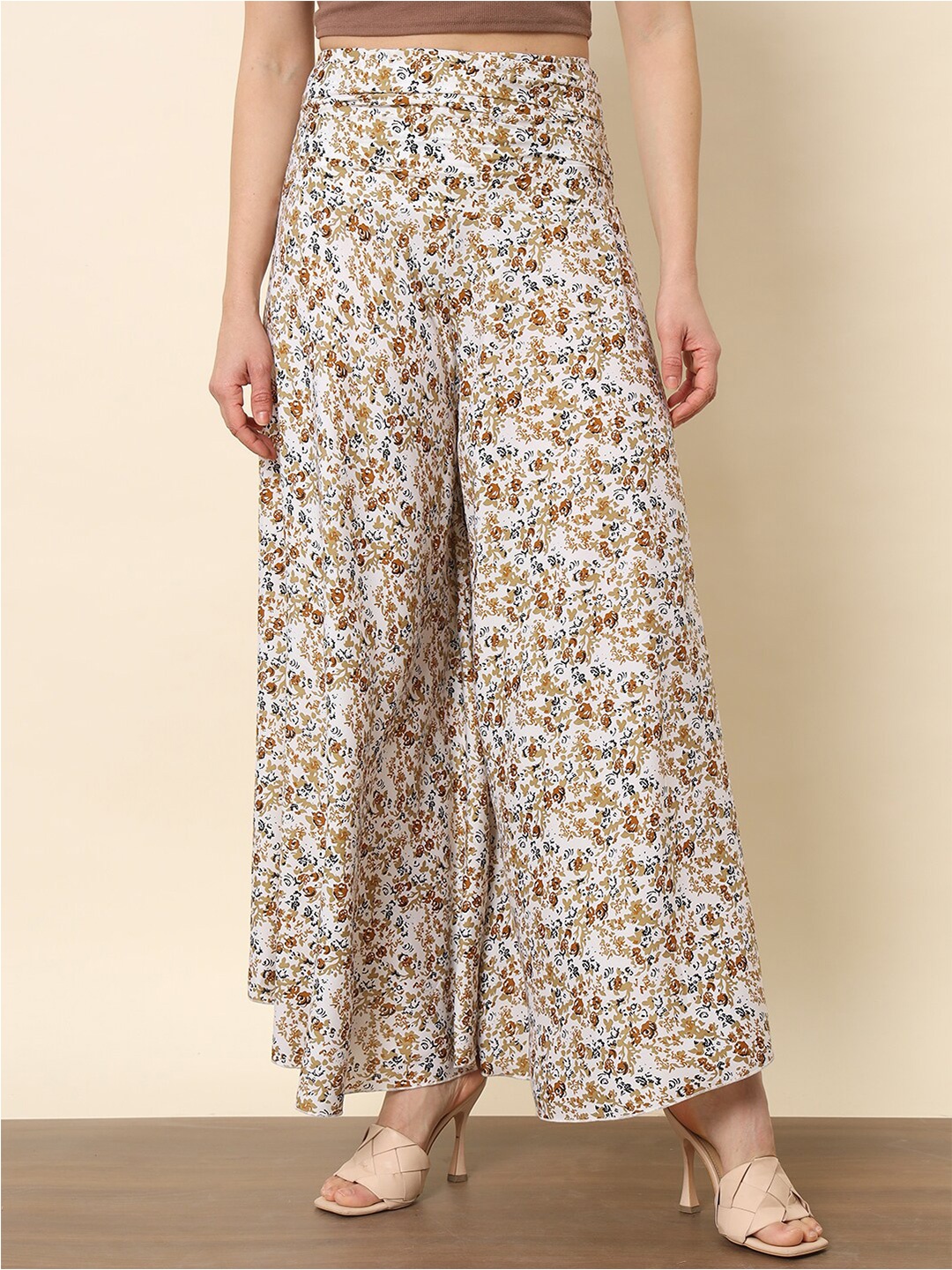 

Trend Arrest Floral Printed Flared Palazzos, Off white