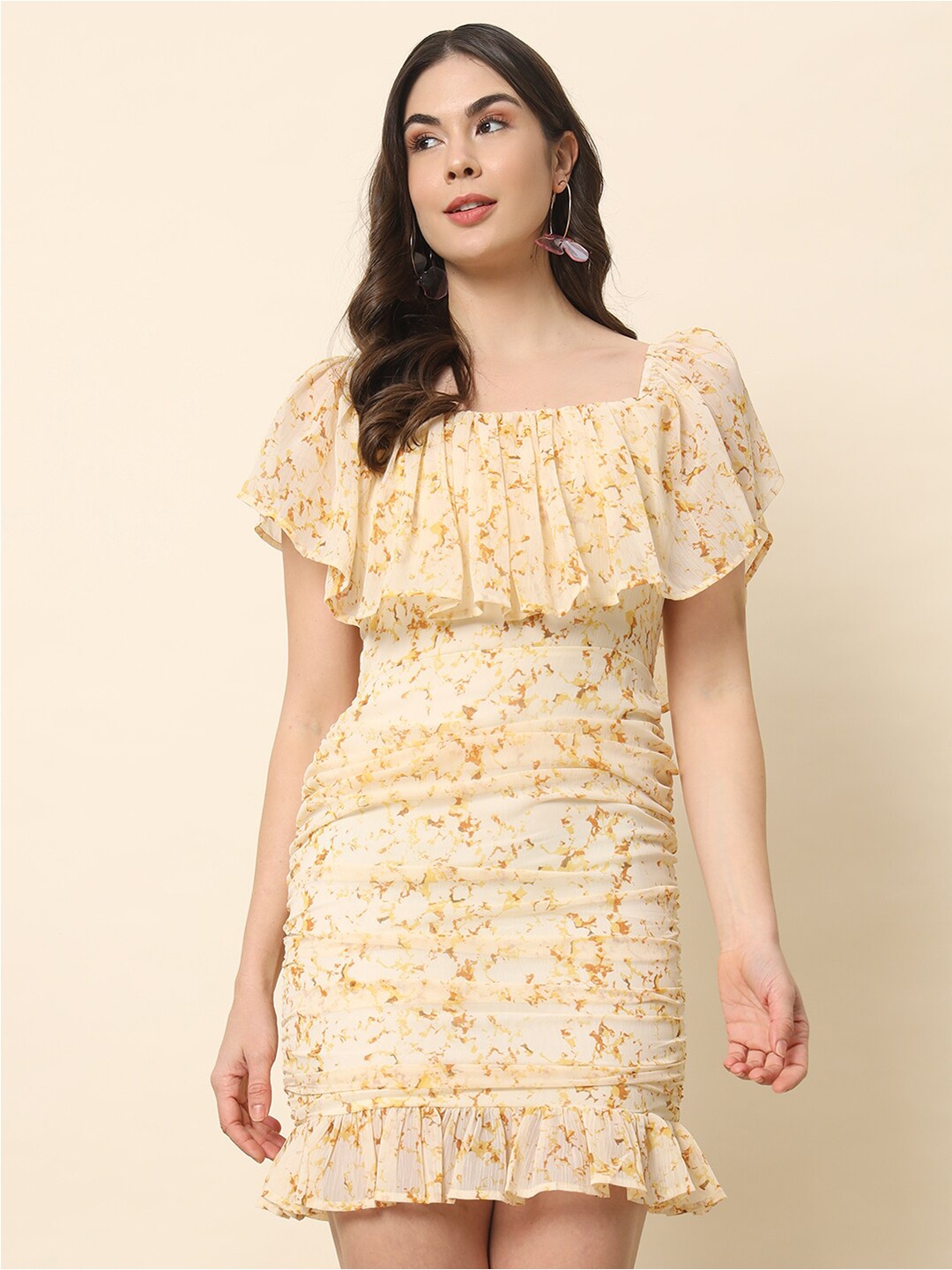 

Trend Arrest Floral Print Off-Shoulder Bodycon Dress, Cream