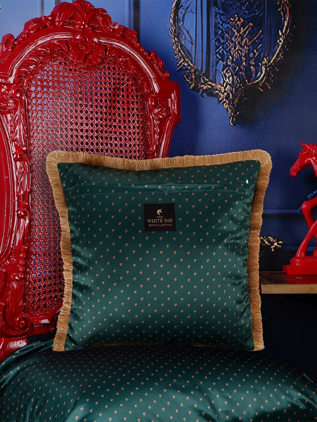 

THE WHITE INK DECOR Green & Pink Ethnic Motifs Satin Square Cushion Covers