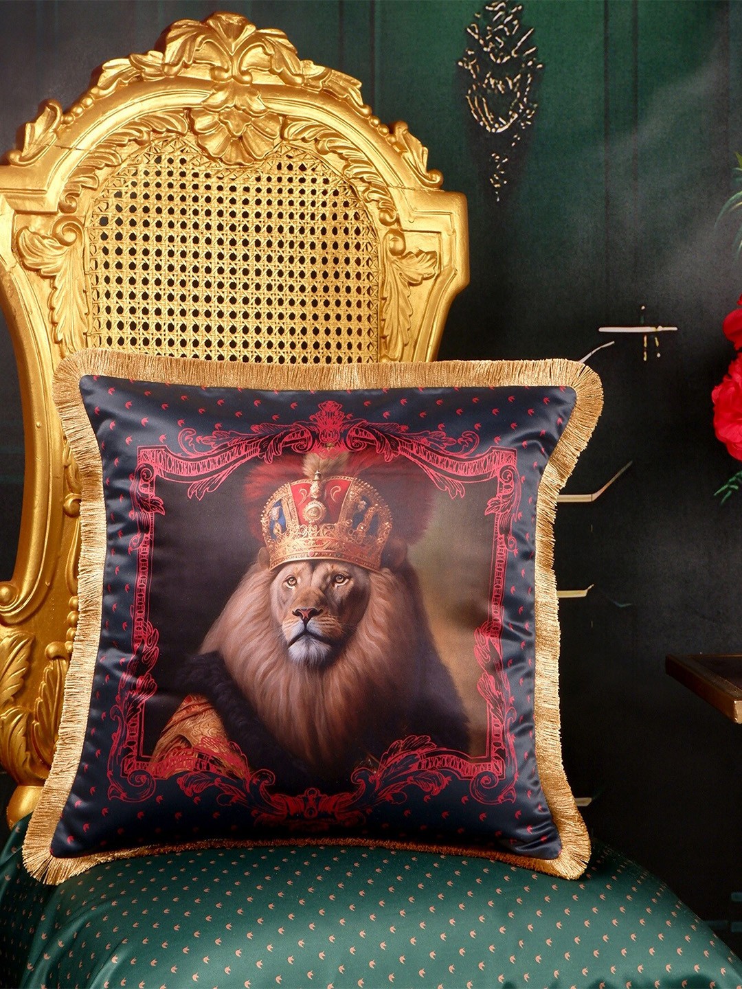 

THE WHITE INK DECOR Blue & Red Quirky Satin Square Cushion Cover