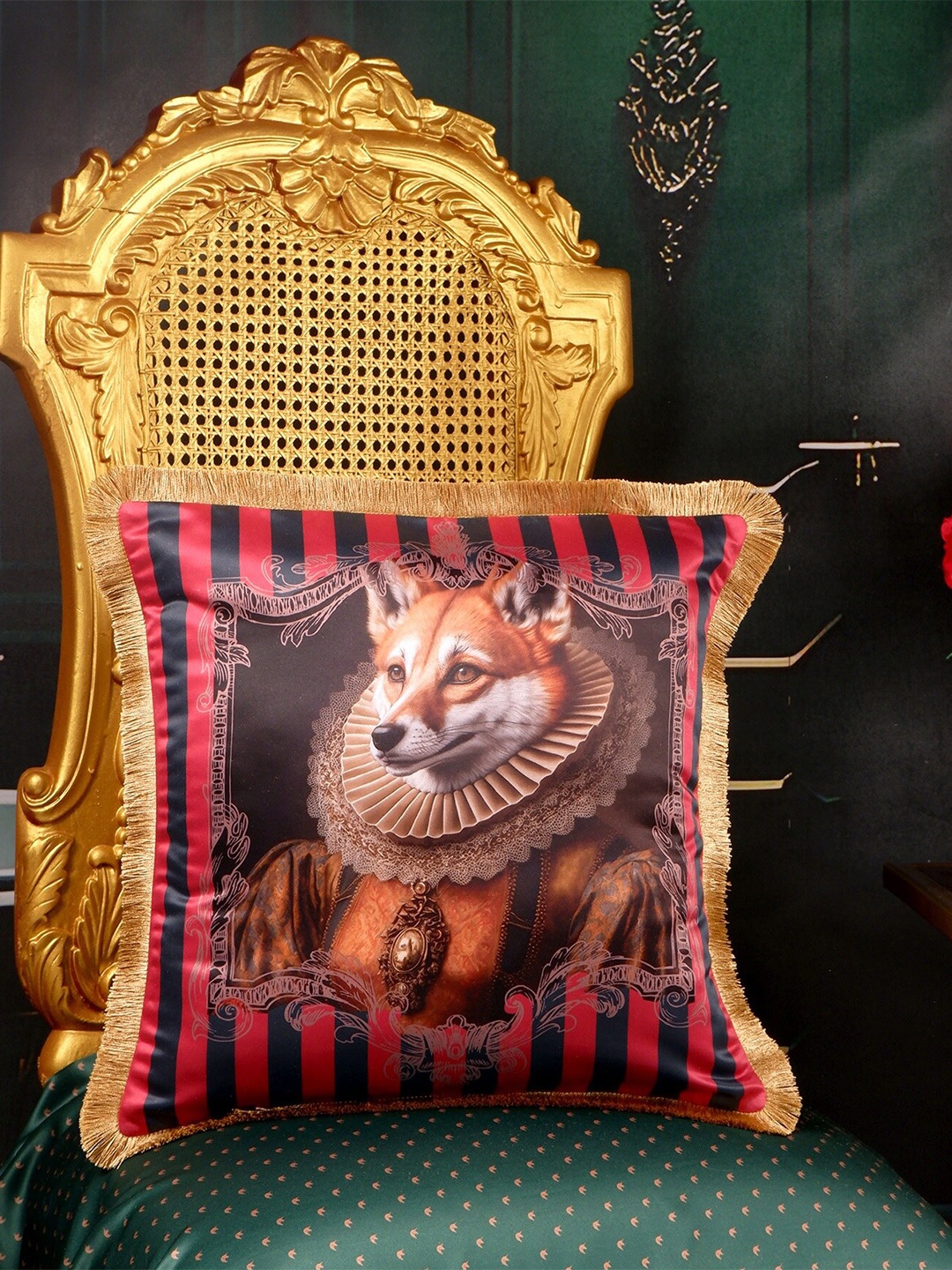 

THE WHITE INK DECOR Exotic Menagerie Red & Black Abstract Satin Square Cushion Cover