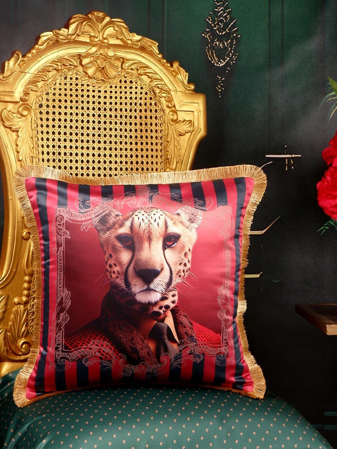 

THE WHITE INK DECOR Red & White Satin Square Cushion Covers