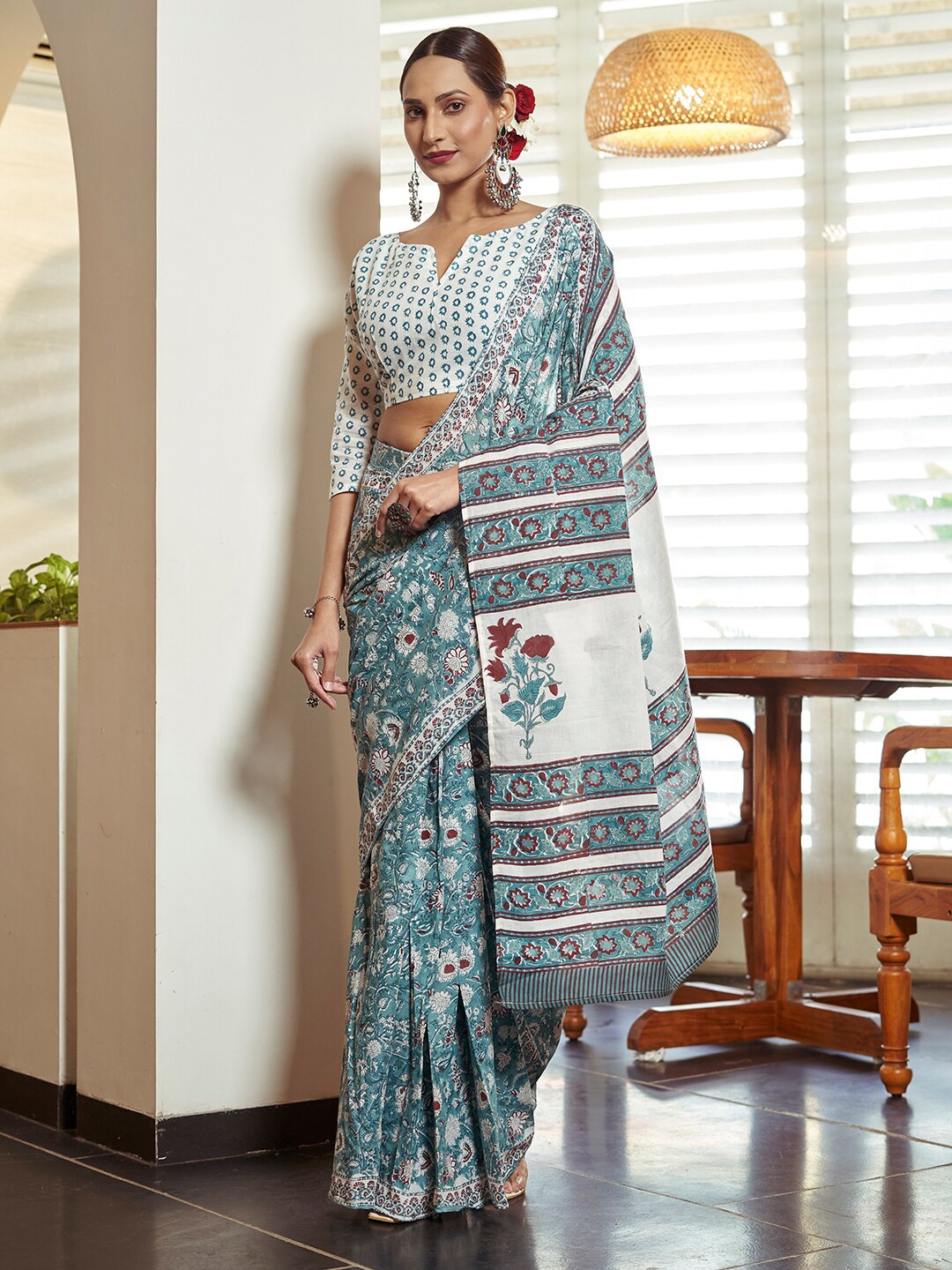 

modeva Floral Printed Pure Cotton Ready to Wear Bagru Saree, Green