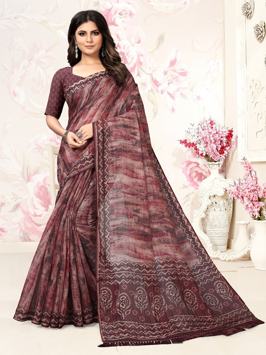 

ARYZE Ethnic Motifs Printed Zari Saree, Purple