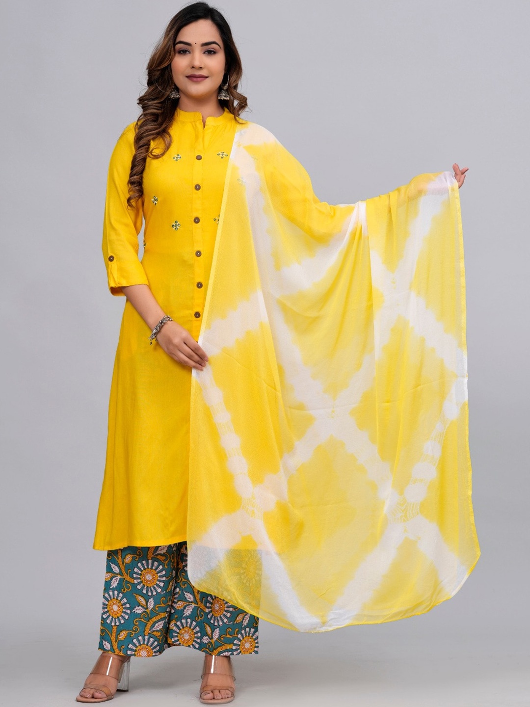 

MAUKA Yoke Design Embroidered Straight Kurta With Palazzos & Dupatta, Yellow