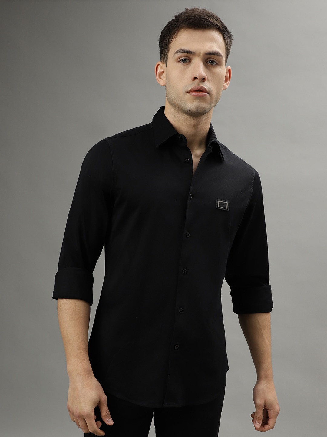 

Iconic Spread Collar Slim Fit Casual Shirt, Black