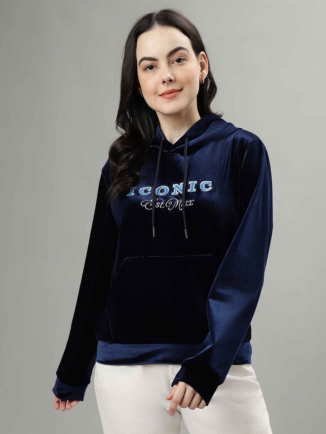 

Iconic Typography Printed Hooded Pullover Sweatshirt, Navy blue