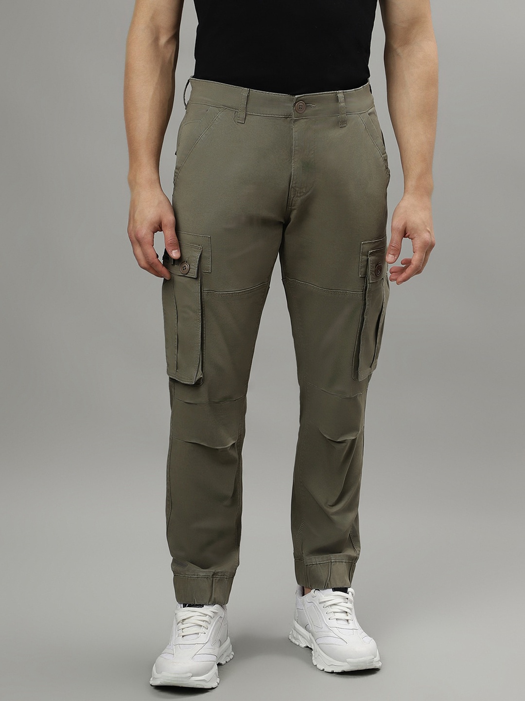 

Iconic Men Mid Rise Cargos Joggers, Olive