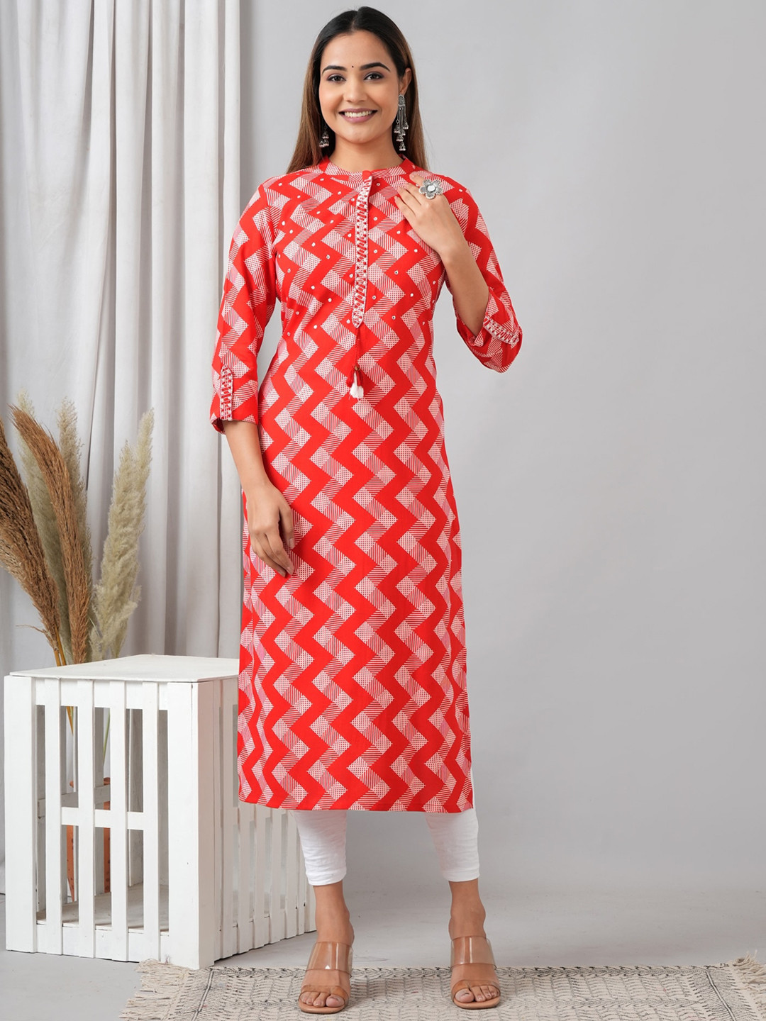

HERE&NOW Floral Printed Mandarin Collar Floral Liva Kurta, Red