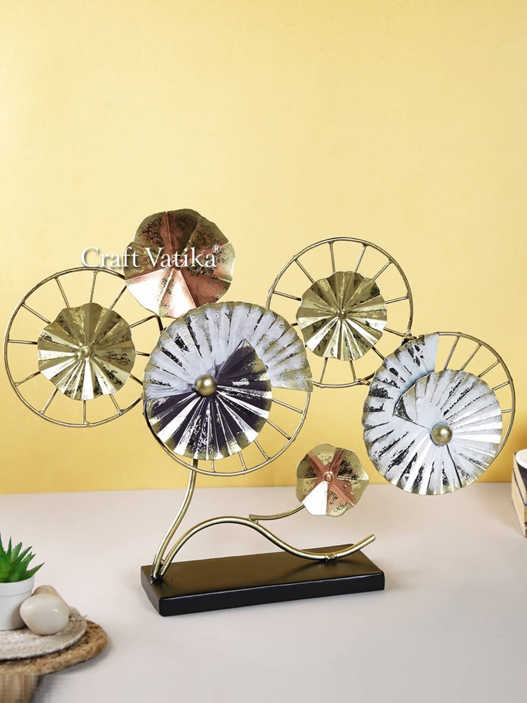 

CraftVatika Gold-Toned Small Figurine Metal Table Top Showpiece