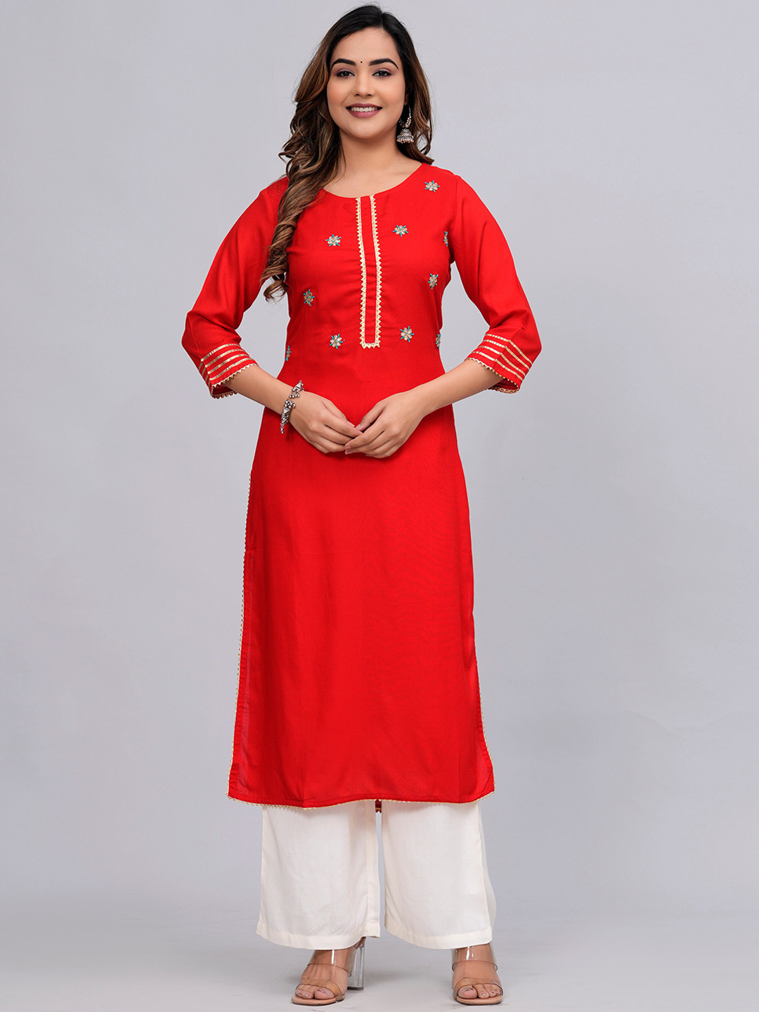 

MAUKA Embroidered Round Neck Straight Kurta with Palazzos, Red