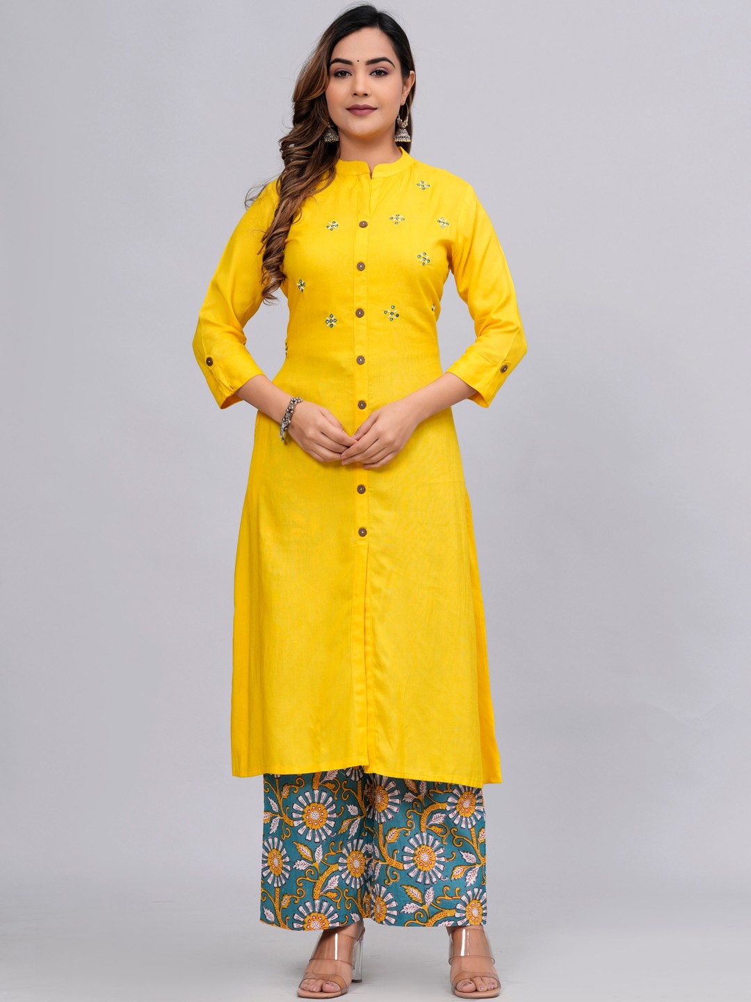 

MAUKA Embroidered Mandarin Collar Straight Kurta with Palazzos, Yellow