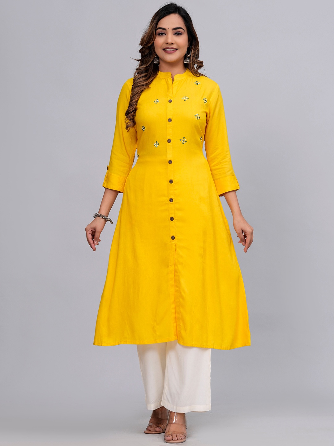 

MAUKA Embroidered Mandarin Collar A-Line Kurta with Palazzos, Yellow