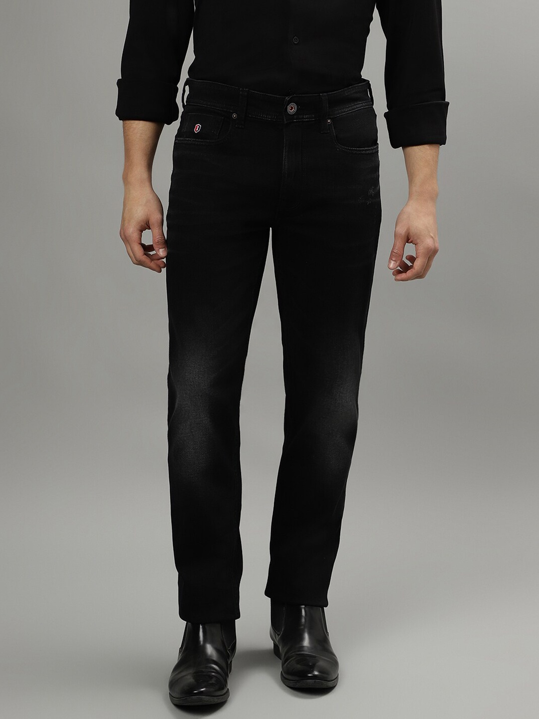 

Iconic Men Mid-Rise Light Fade Slim Fit Stretchable Jeans, Black