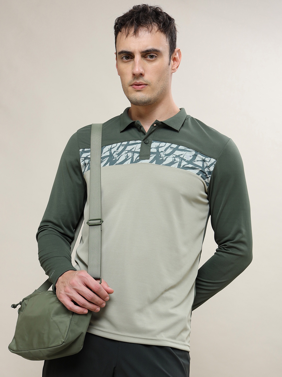 

Technosport Polo Collar Antimicrobial Slim Fit T-shirt, Olive