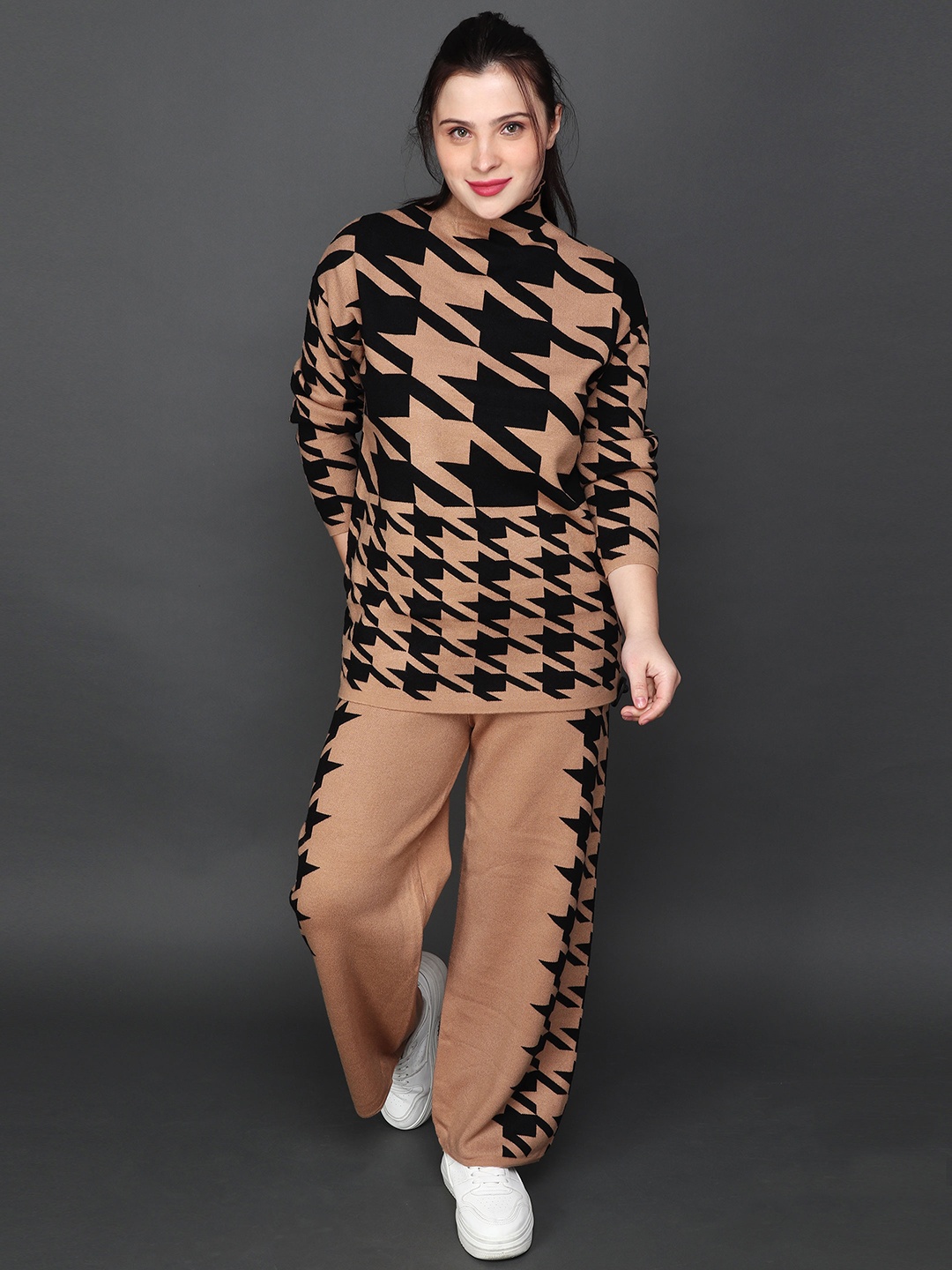 

Albion Plus Size Geometric Pattern Knitted Wool Sweater With Trouser Co-Ords, Khaki