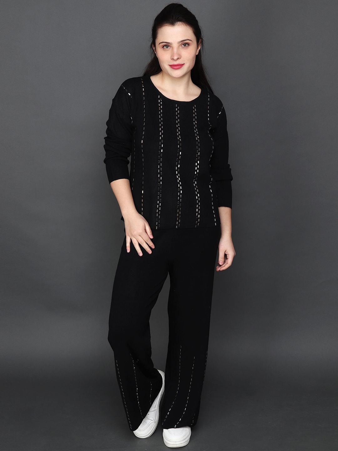 

Albion Self-Design High Neck Sweater With Trouser, Black