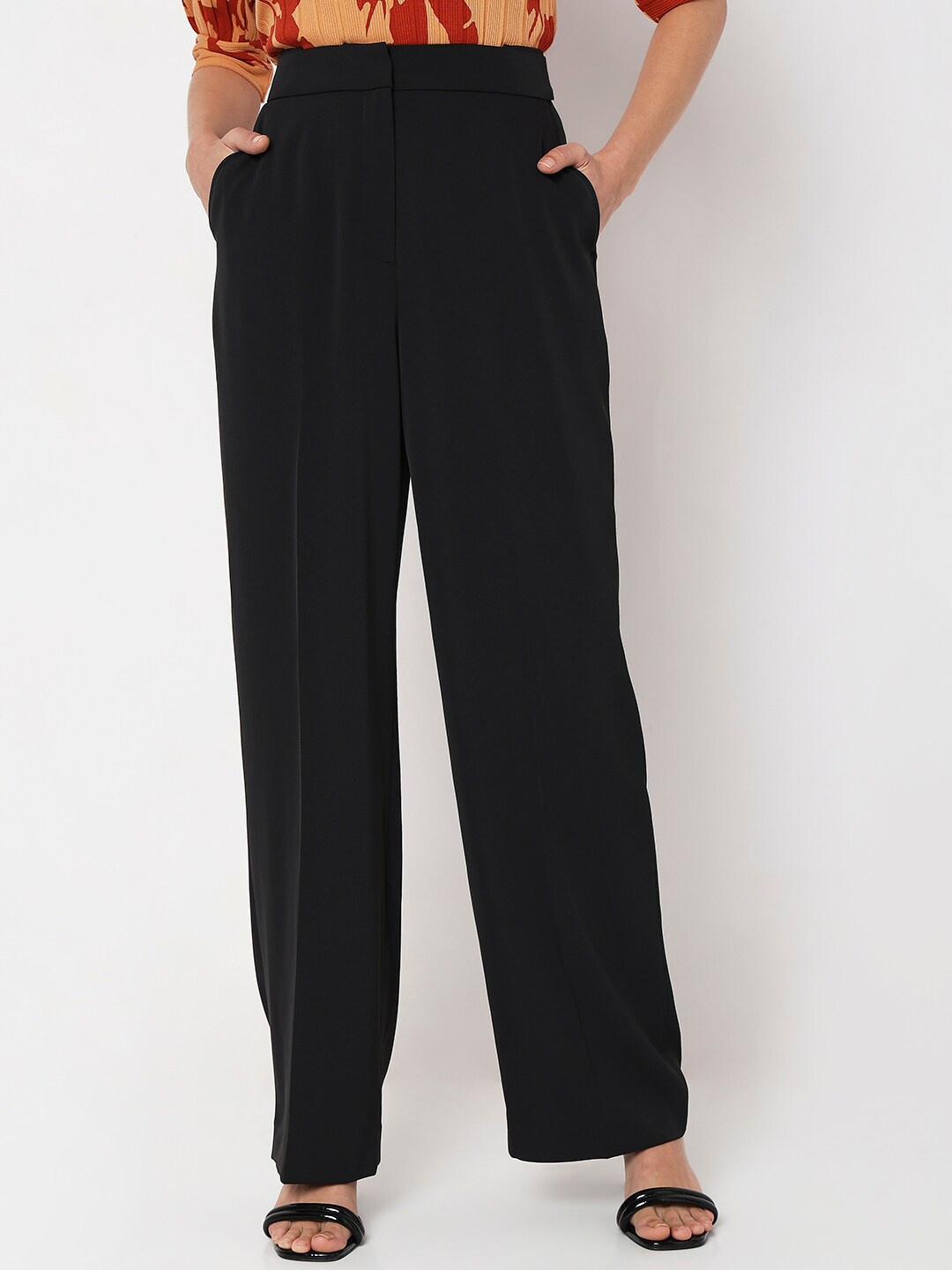 

Vero Moda Women Straight Fit High-Rise Parallel Trouser, Black