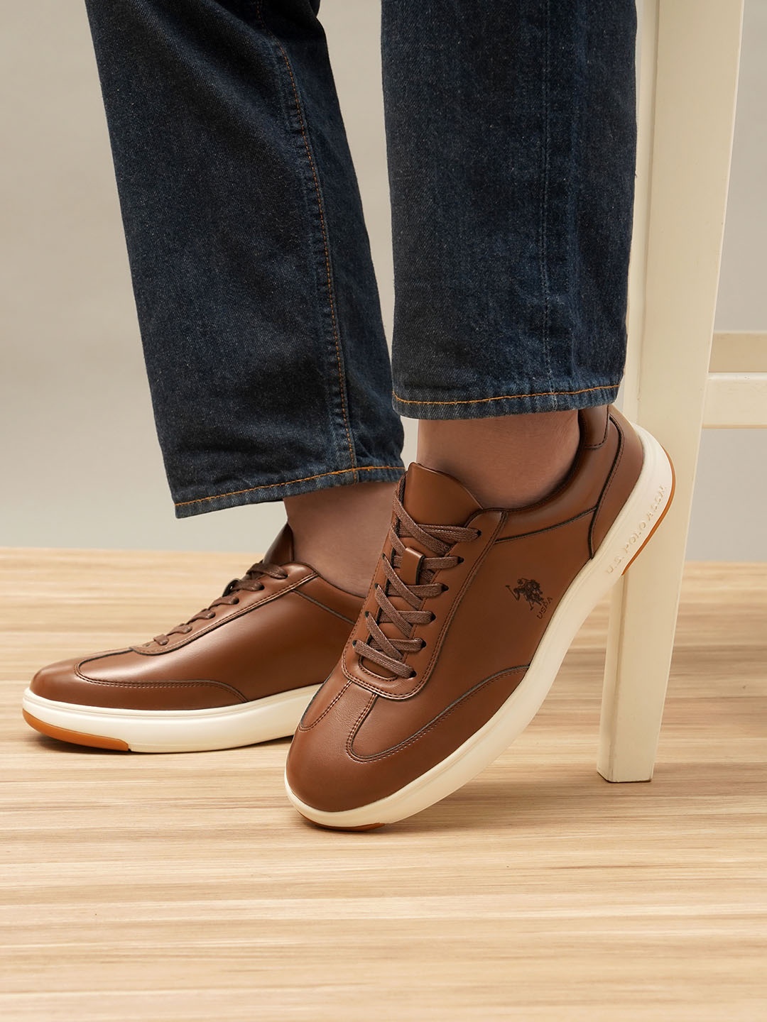 

U.S. Polo Assn. Men Como All Day Sneakers, Brown