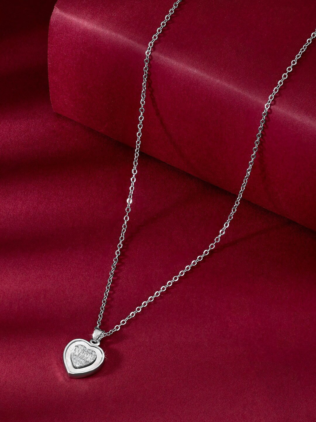 

Peora Silver-Plated CZ Studded Heart Pendant Chain