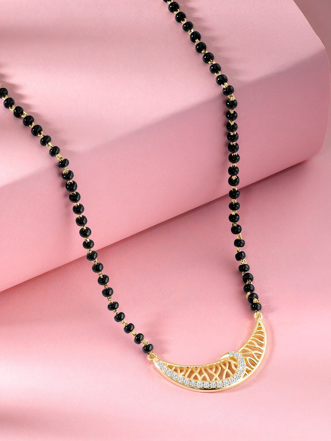 

Peora Gold-Plated Stone Studded & Beaded Mangalsutra