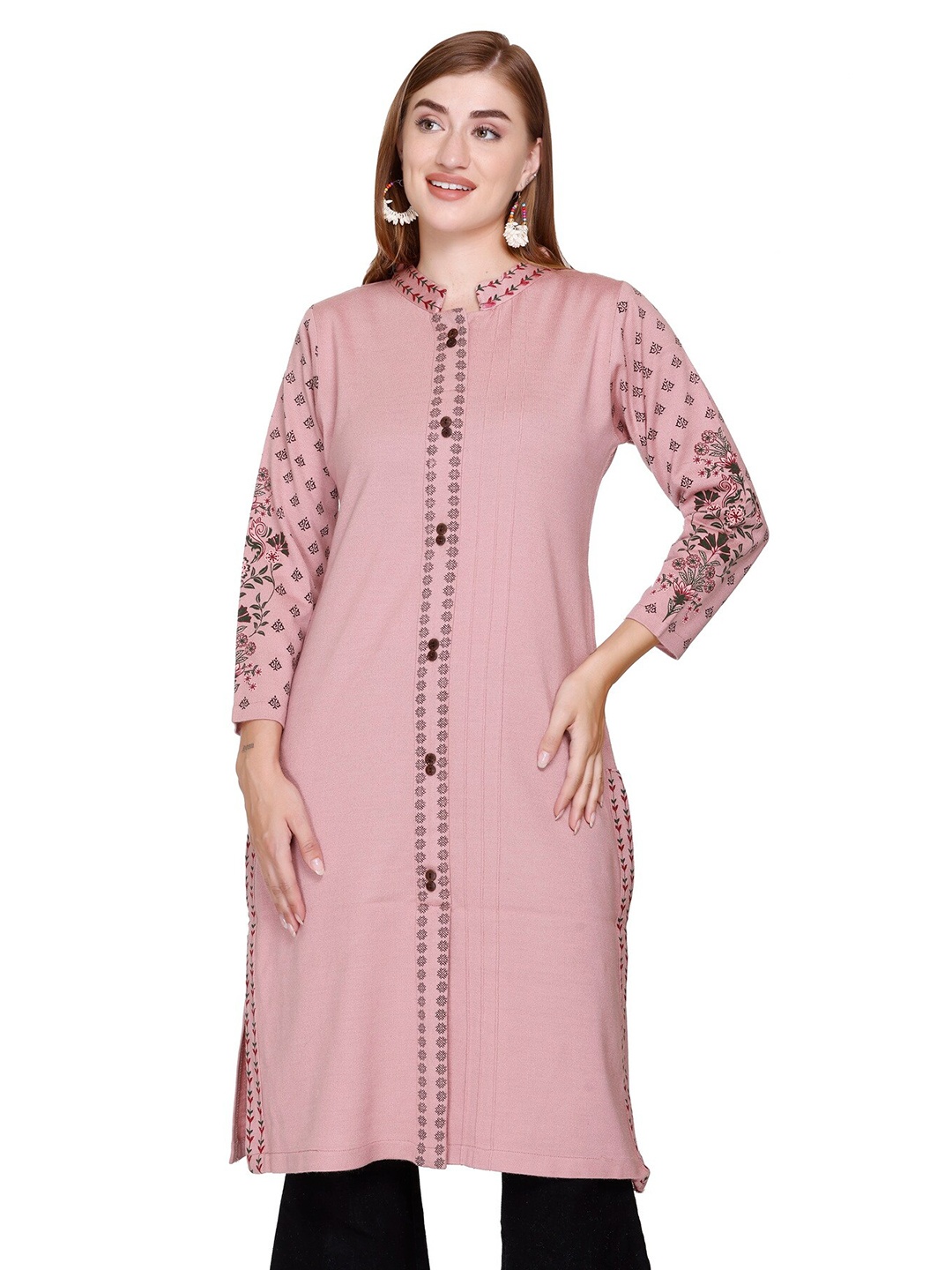 

Elthia Floral Embroidered Mandarin Collar Regular Straight Kurta, Pink