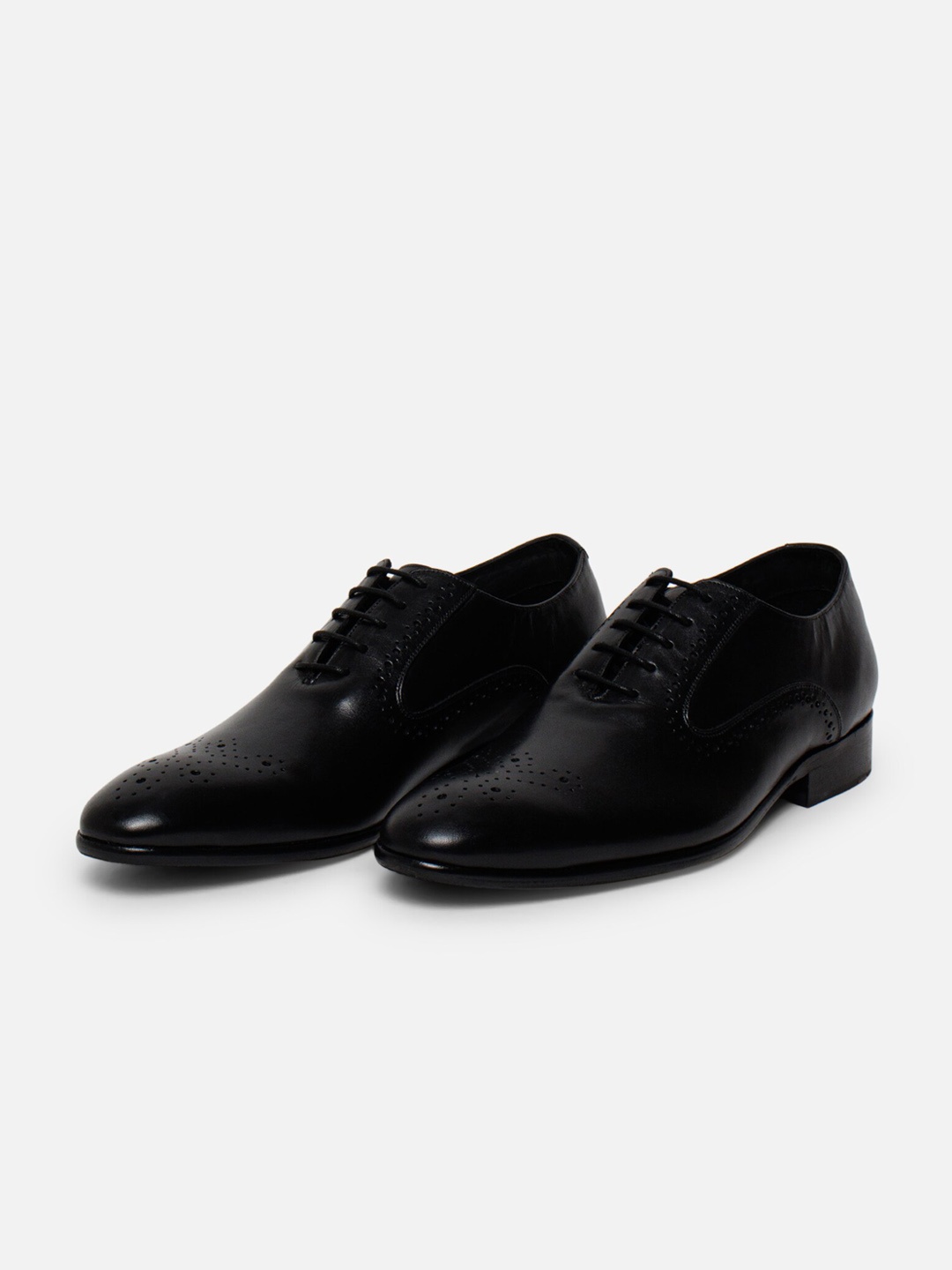 EZOK Men Round Toe Leather Formal Brogues, Black