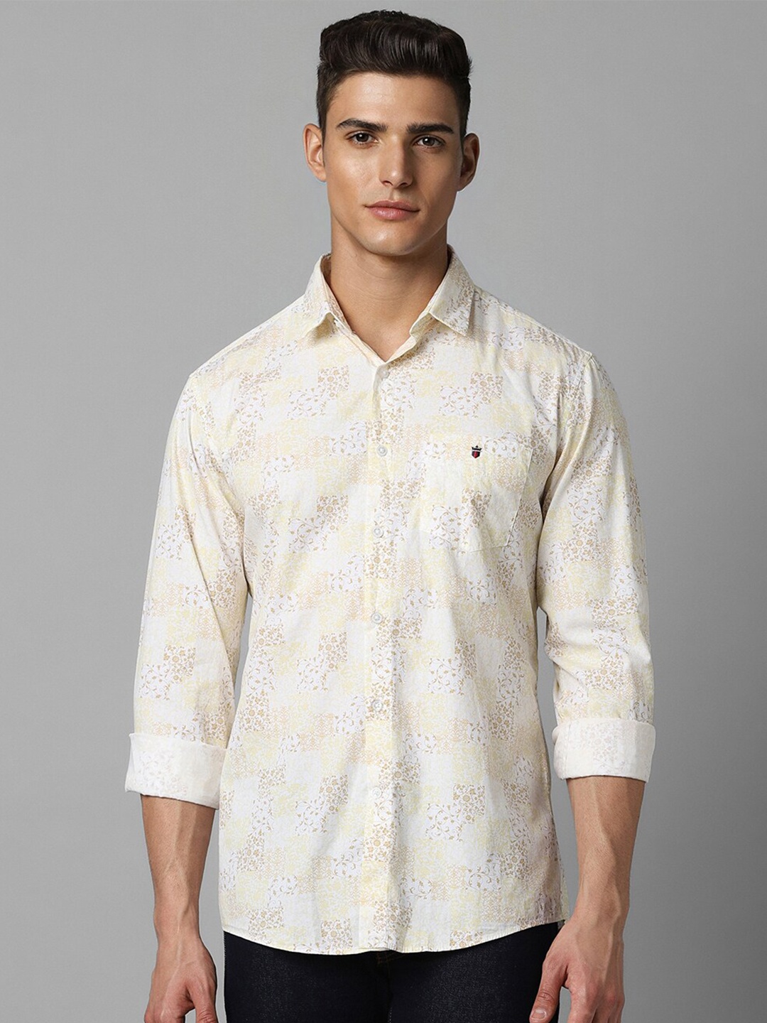 

Louis Philippe Sport Floral Spread Collar Chest Pocket Cotton Slim Fit Casual Shirt, White