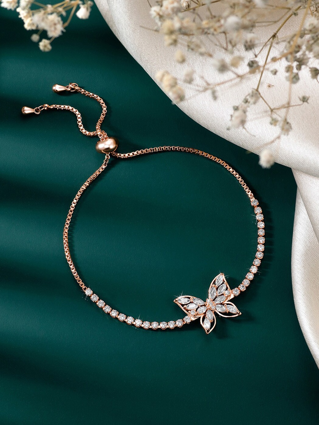 

Peora Cubic Zirconia Rose Gold-Plated Charm Bracelet