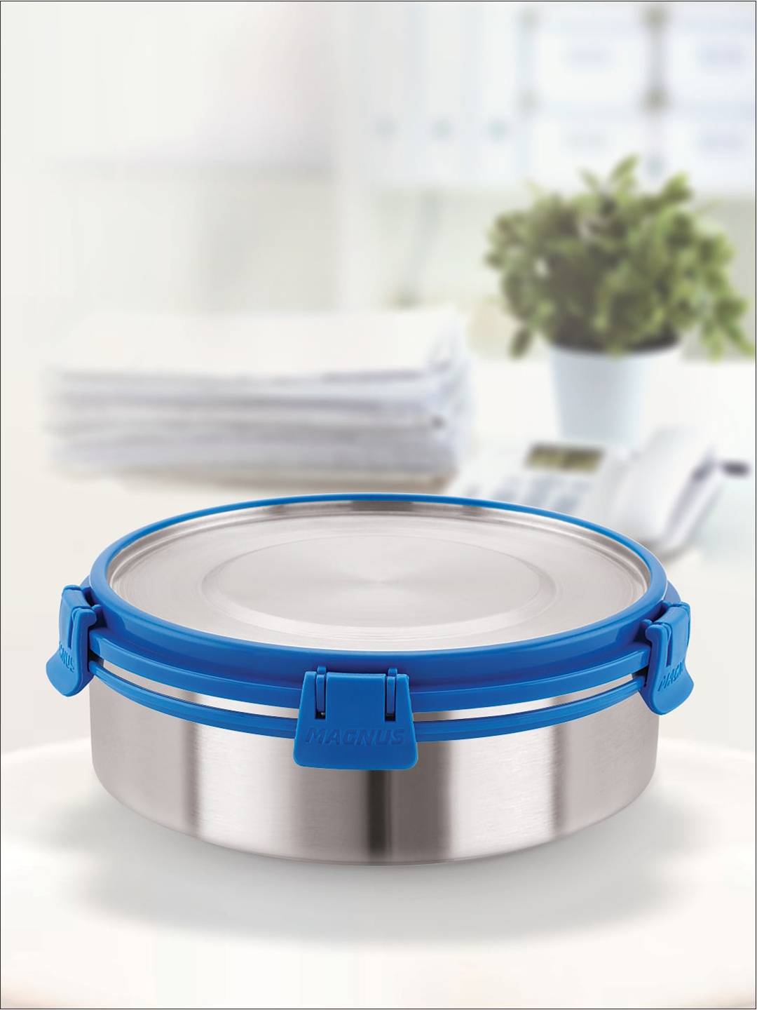 

MAGNUS Deluxe Blue & Silver-Toned Stainless Steel Airtight & Leakproof Lunch Boxe