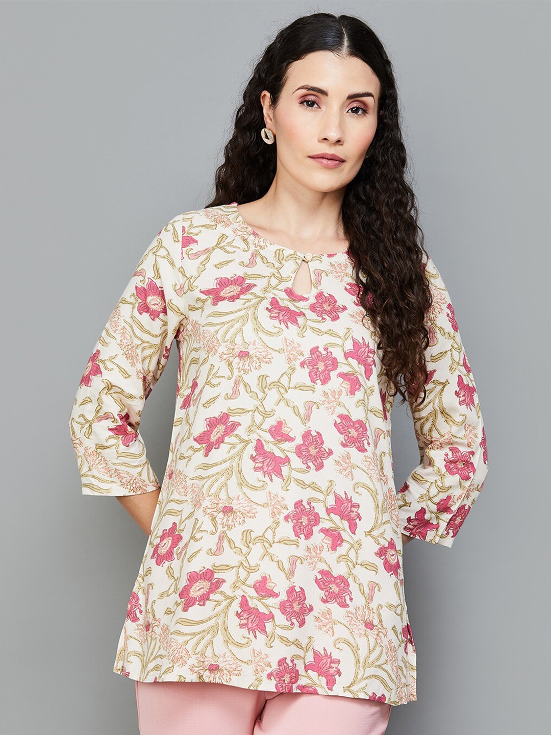 

Melange by Lifestyle Floral Printed Keyhole Neck Kurti, Off white