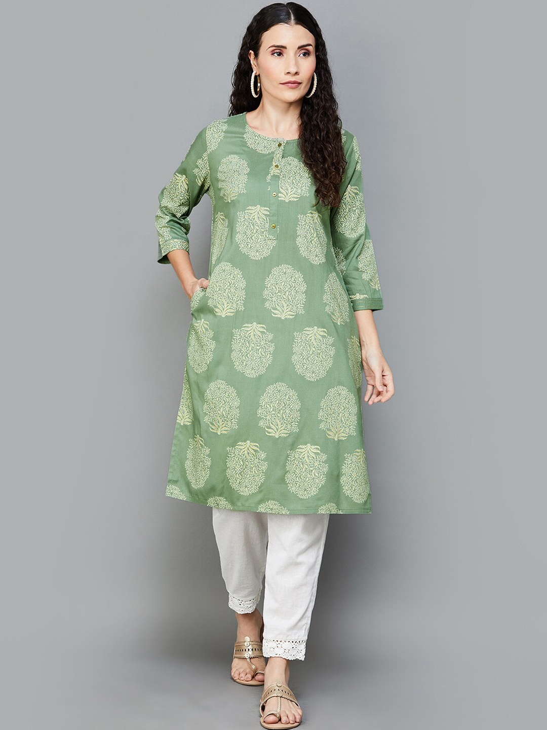 

Melange by Lifestyle Round Neck Ethnic Motifs Printed Kurta, Green