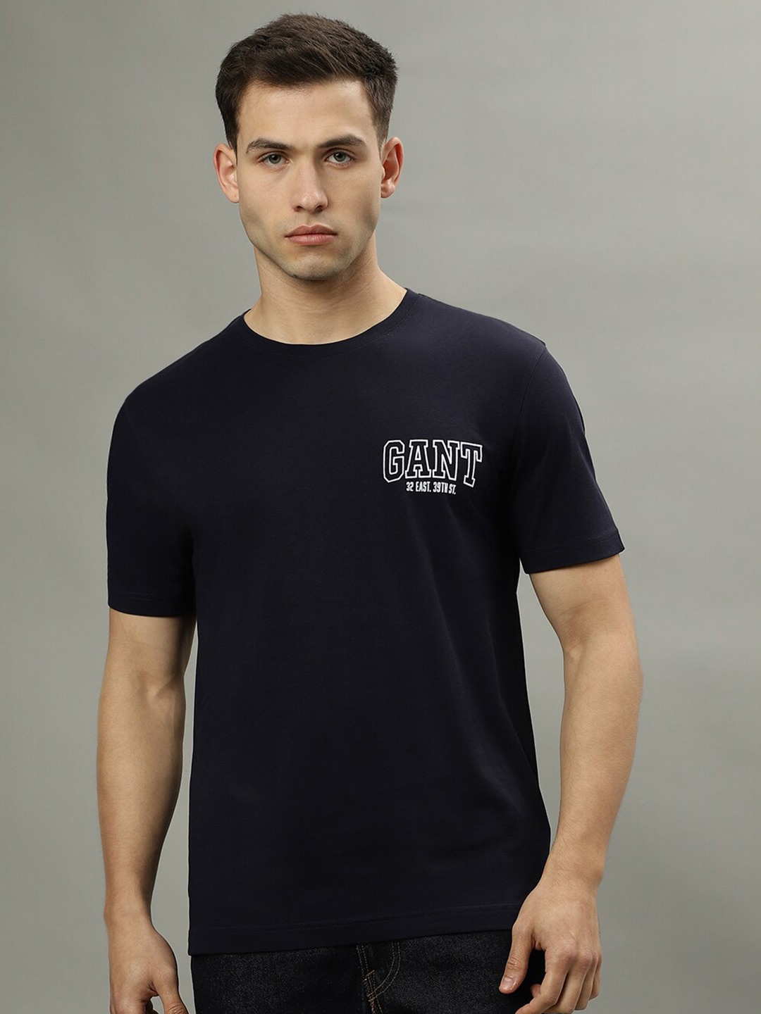 

GANT Solid Round Neck Regular Fit T-Shirt, Navy blue