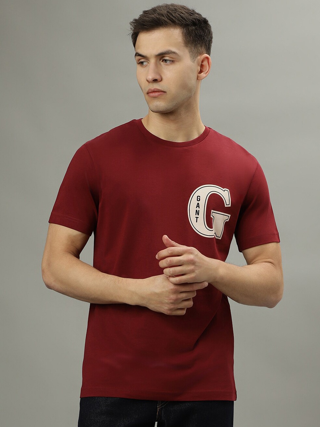 

GANT Solid Round Neck Regular Fit T-Shirt, Red