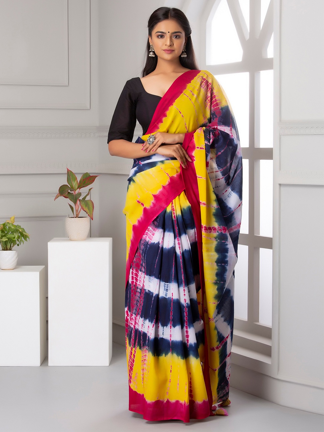 

NIKHILAM Tie & Dye Pure Cotton Saree, Yellow