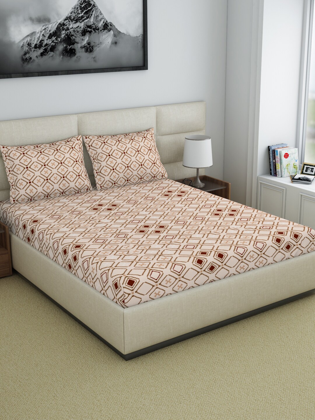 

Welspun Amaya Beige Geometric Cotton 200 TC King Bedsheet with 2 Pillow Covers
