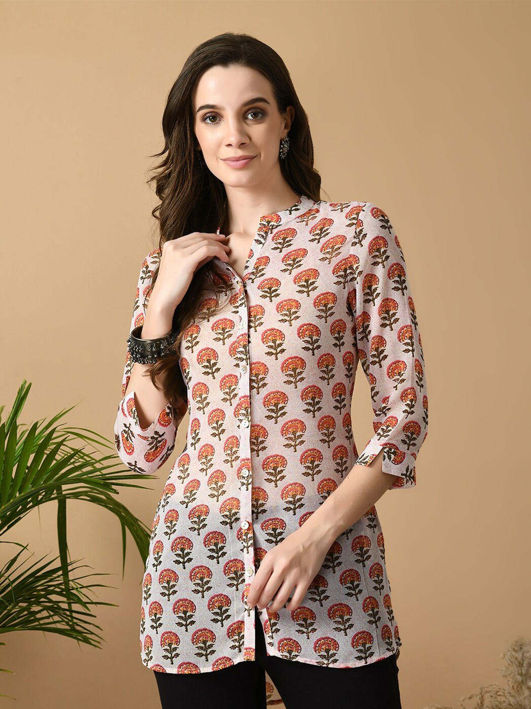 

MEESAN Ethnic Motifs Printed Mandarin Collar Kurti, Pink