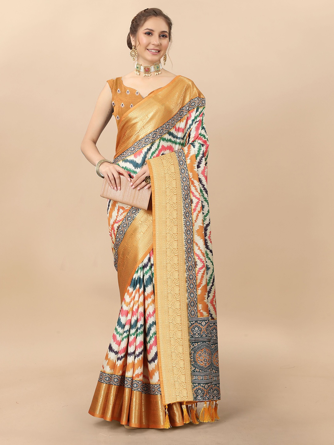 

NIWAA Geometric Zari Pure Silk Banarasi Saree With Tassel, Yellow