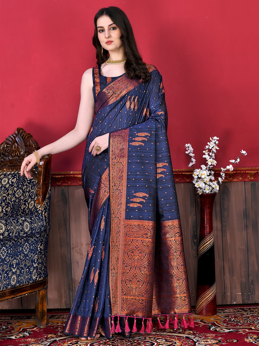 

NIWAA Woven Design Zari Silk Cotton Banarasi Saree with Tassel, Navy blue