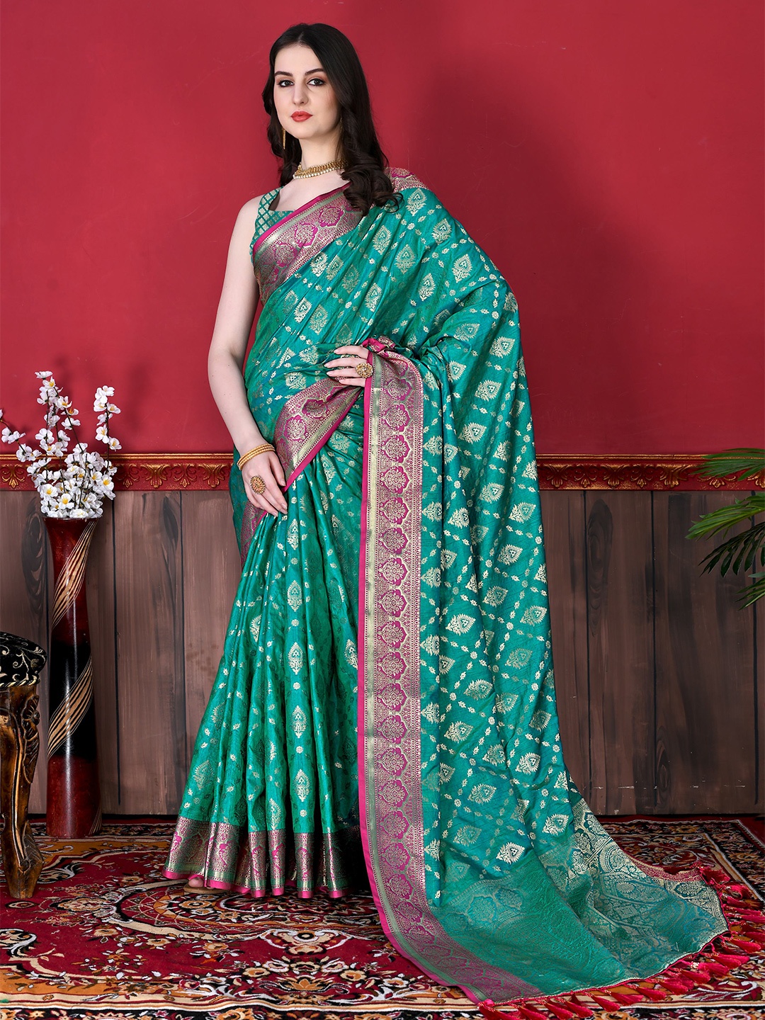 

NIWAA Woven Design Zari Silk Cotton Banarasi Saree, Teal