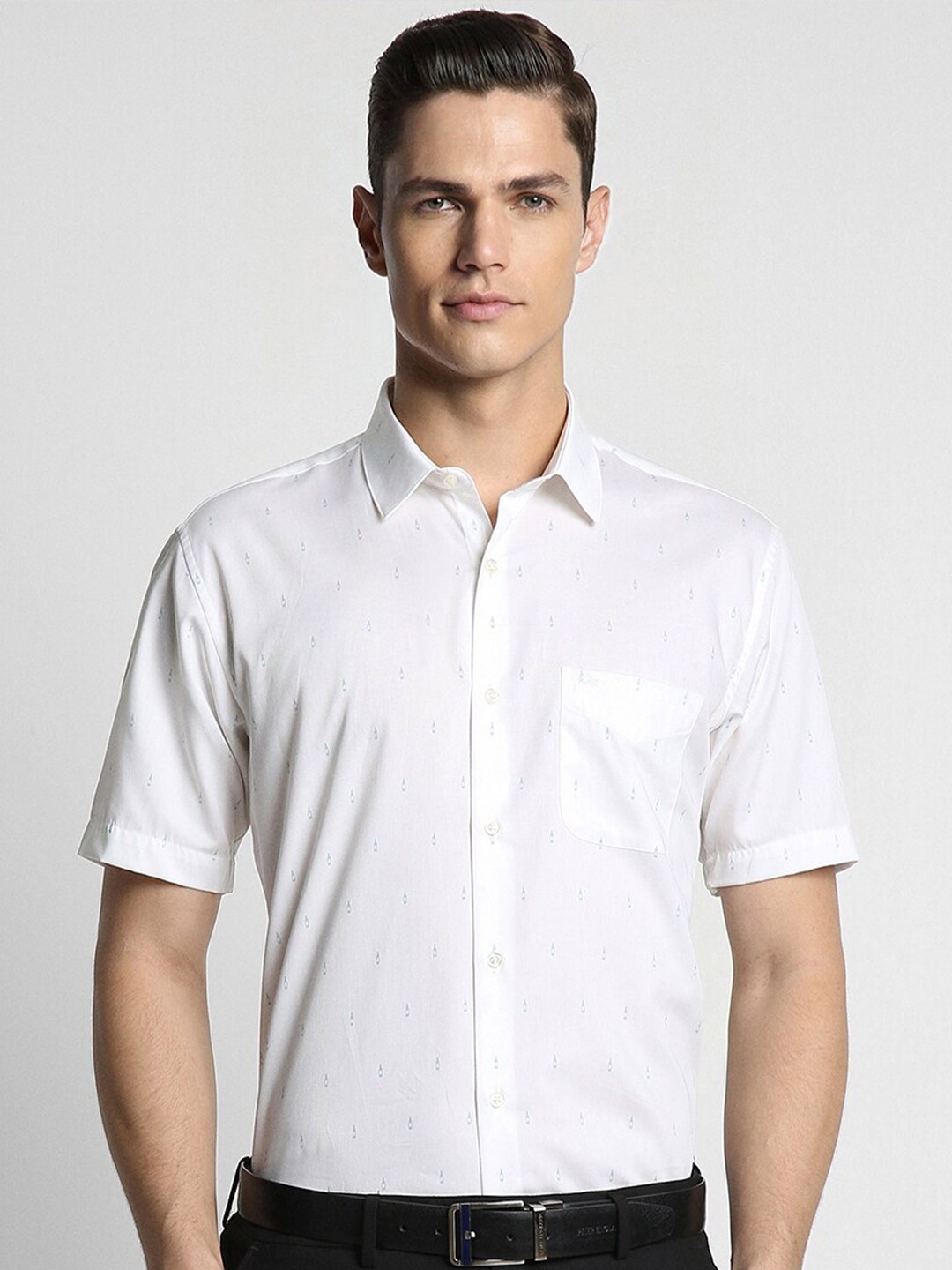 

Peter England Printed Half Sleeves Opaque Formal Shirt, White
