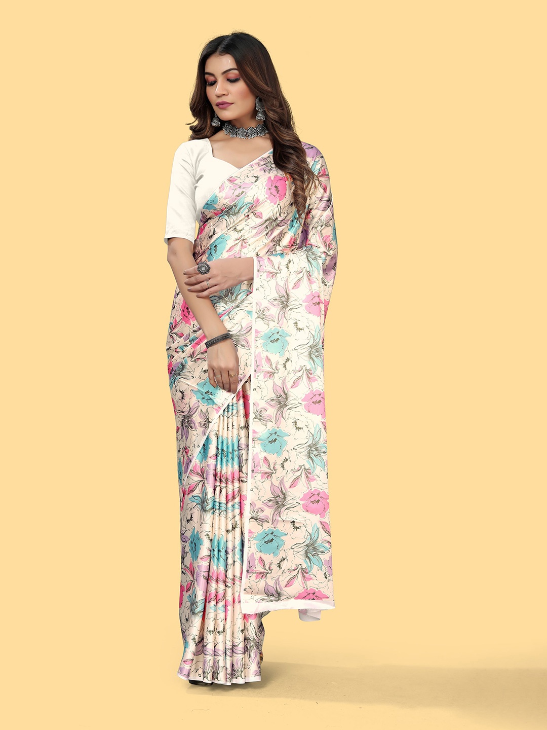 

V3 FASHION STUDIO Floral Satin Jamdani Saree, Beige