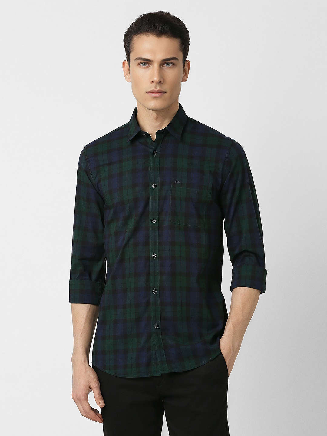 

Peter England Casuals Men Green Slim Fit Checked Casual Shirt