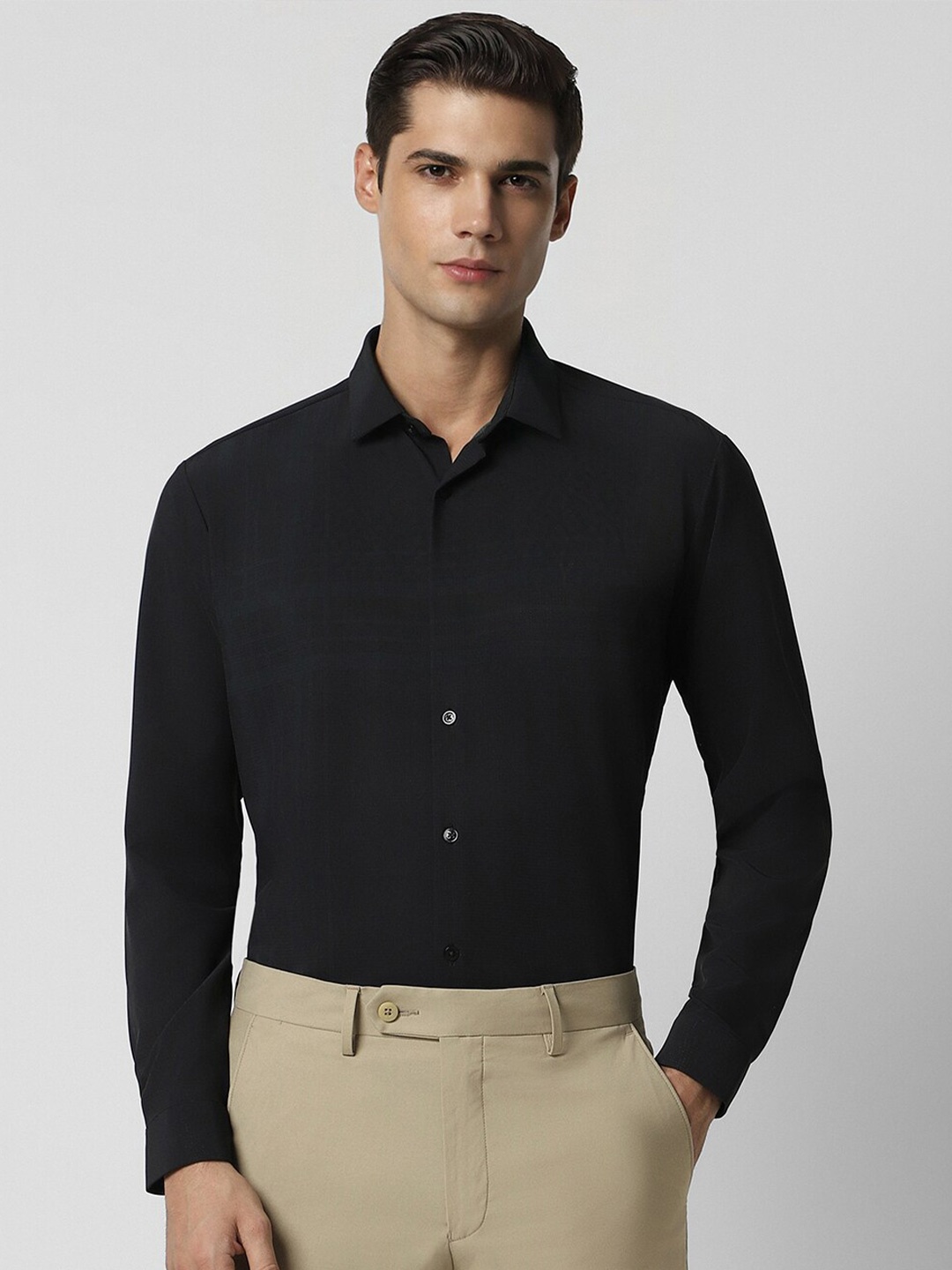 

V Dot Spread Collar Long Sleeves Slim Fit Formal Shirt, Black