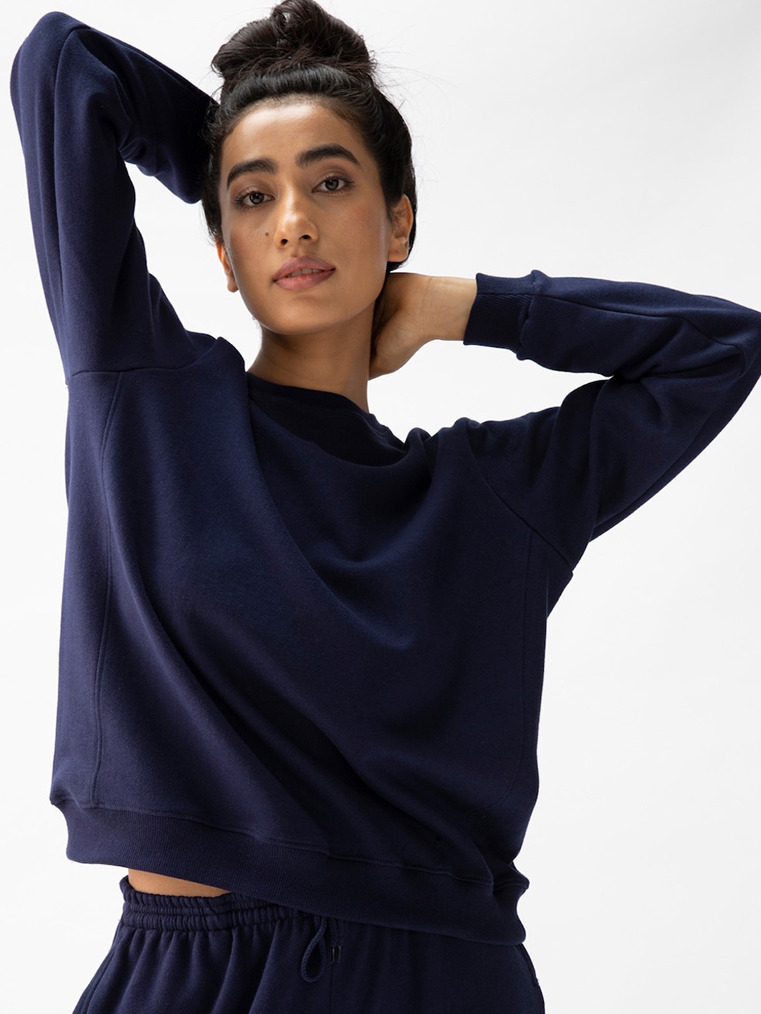 

Saltpetre Round Neck Organic Cotton Sweatshirt With Joggers, Navy blue