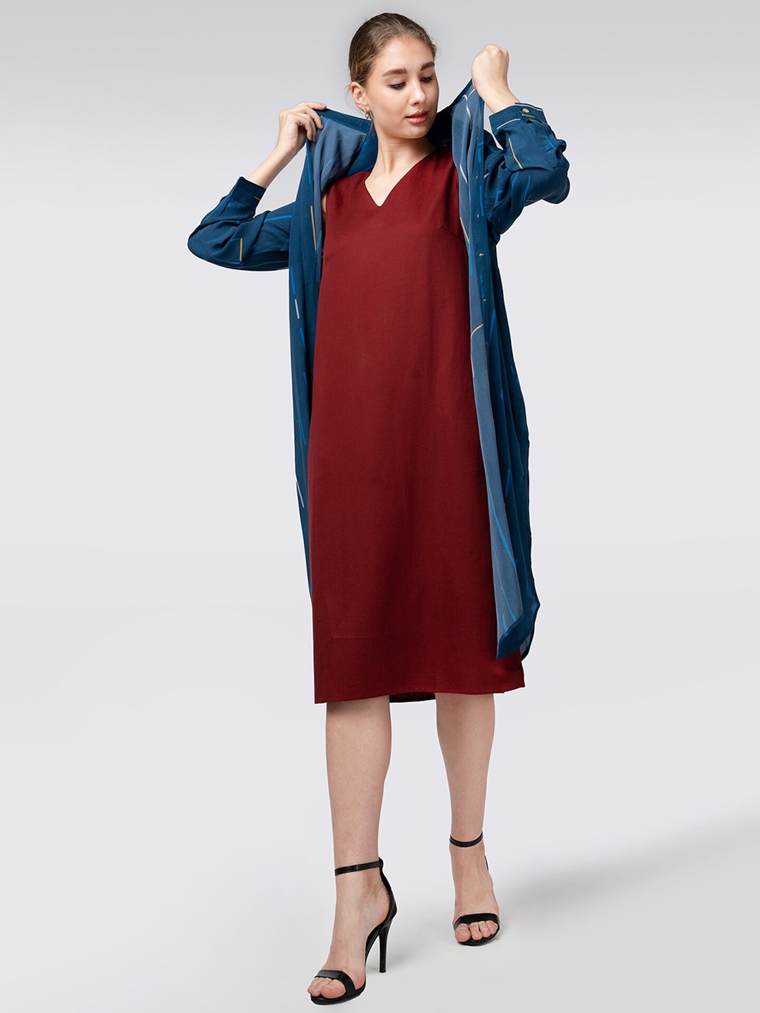 

Saltpetre Organic Cotton A line Dress With Shrug, Maroon