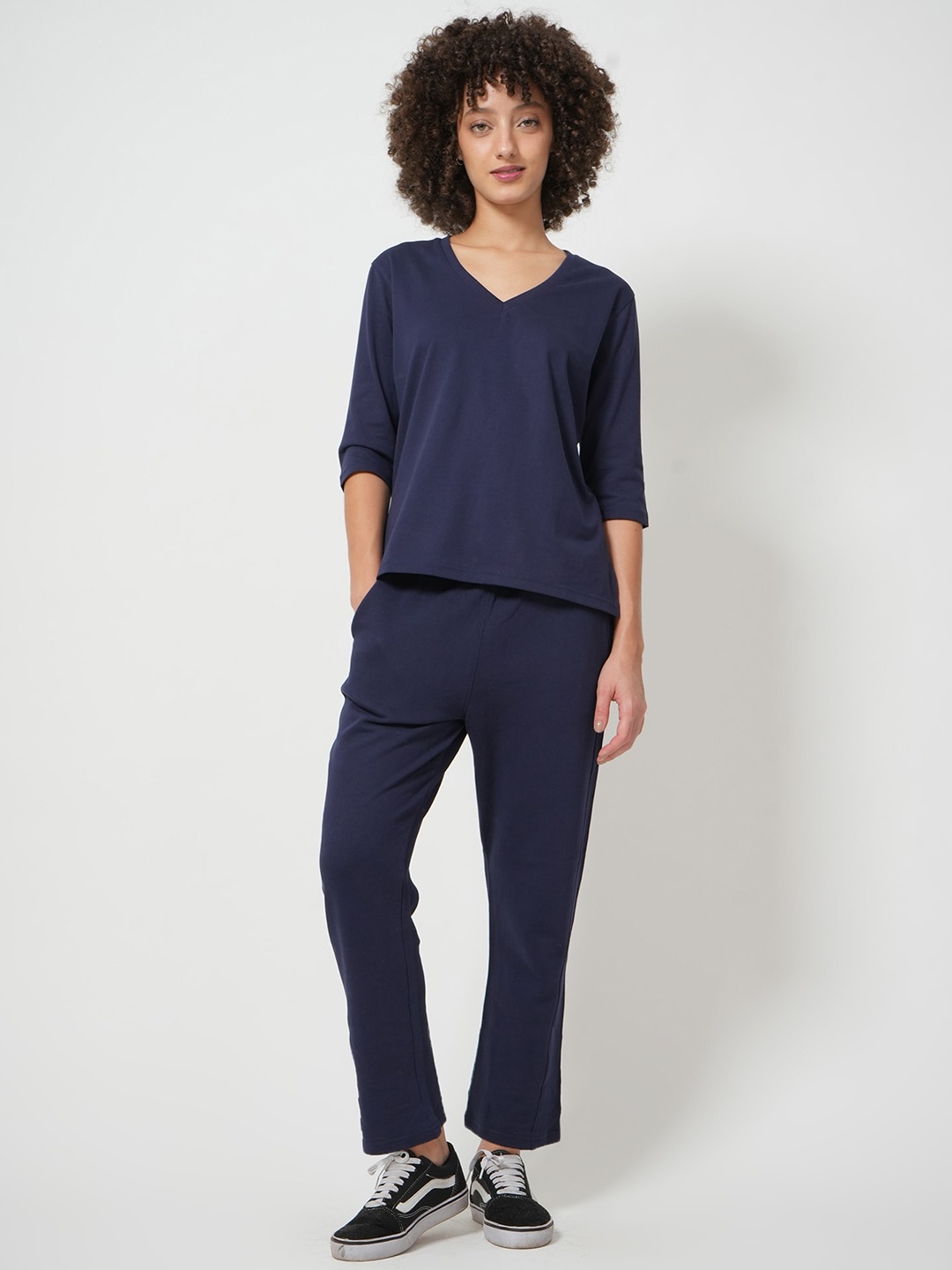 

Saltpetre V-Neck Organic Cotton T-shirt & Trackpant, Navy blue